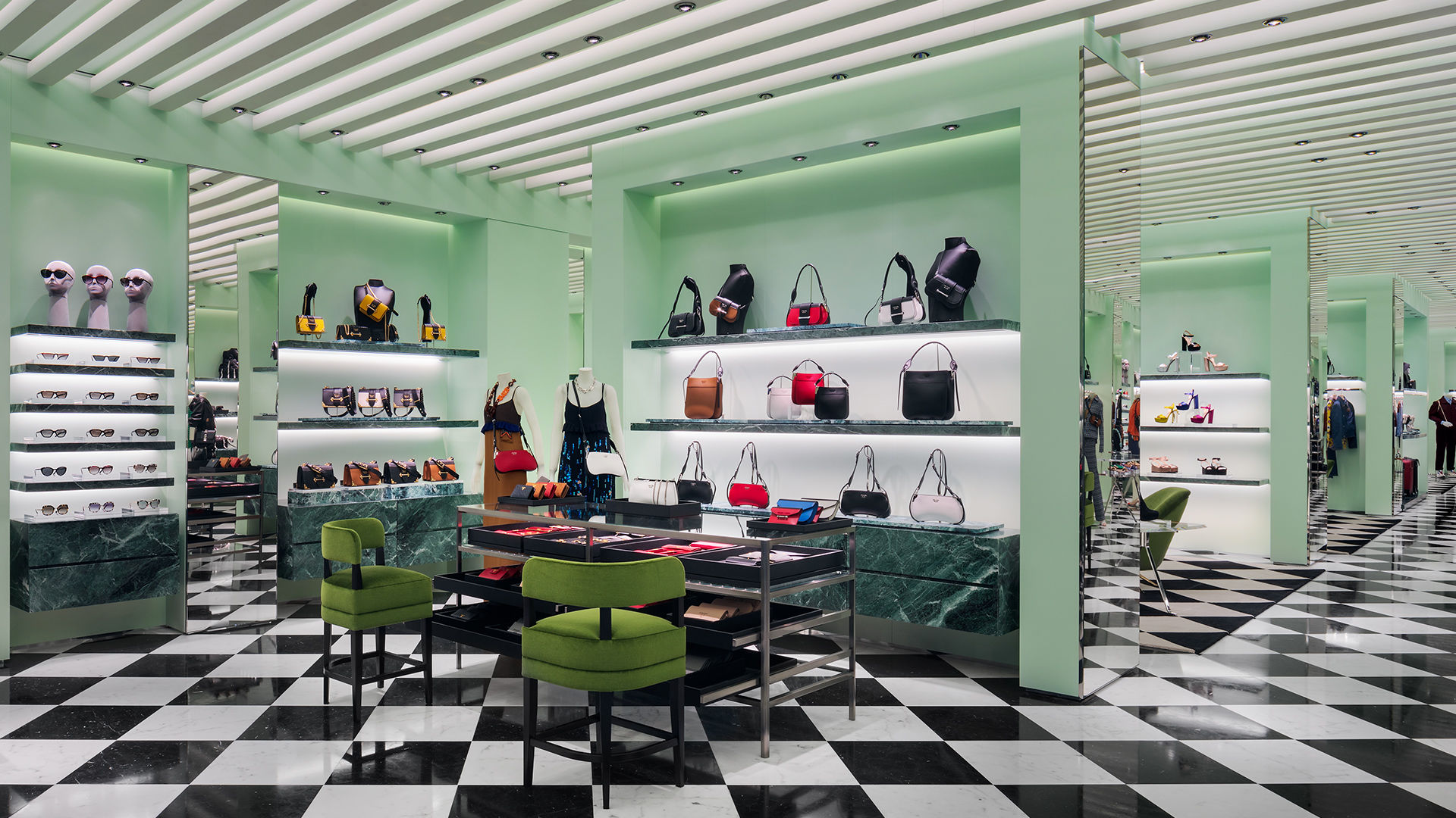 PRADA "MADE IN SERBIA" I U SOMBORU